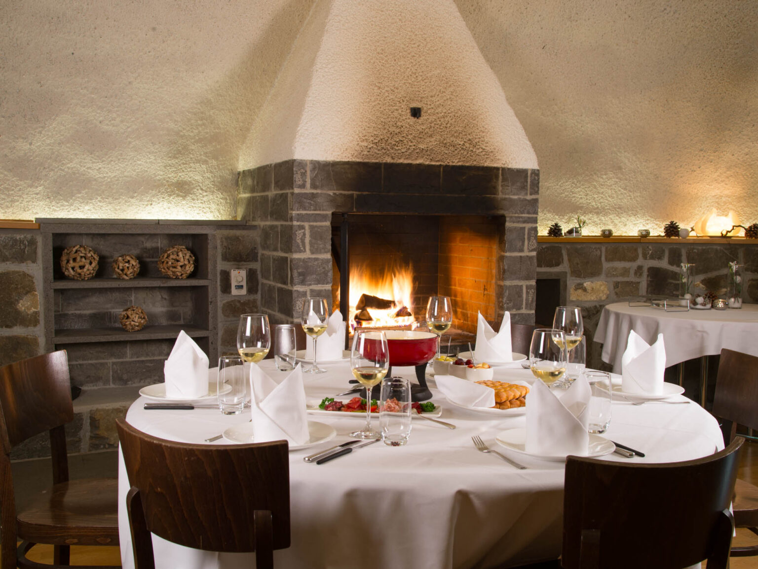 Carnotzet Restaurant Cantina Caverna